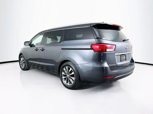 2016 Kia Sedona SX