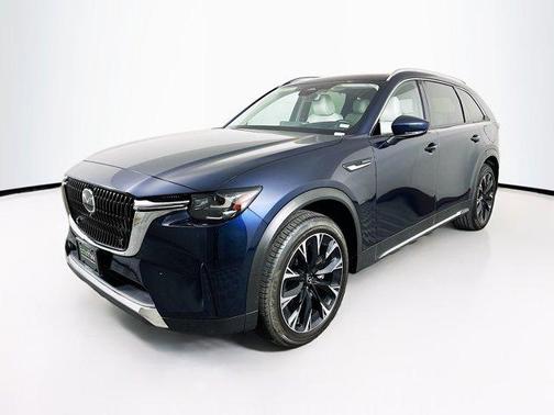 2024 Mazda CX-90 PHEV Premium Plus