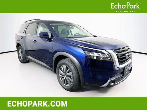 2025 Nissan Pathfinder SV 4WD