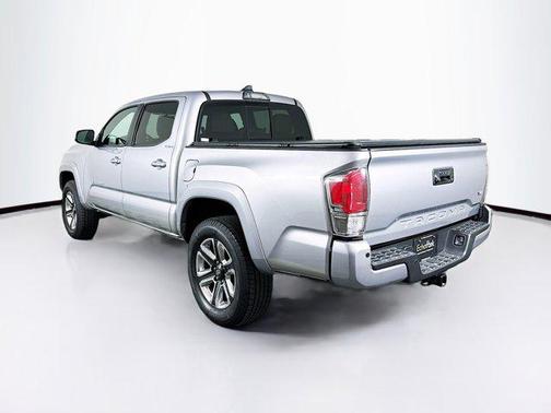 2017 Toyota Tacoma Limited