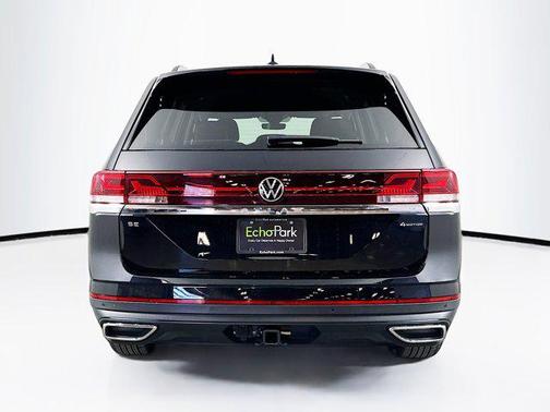 2025 Volkswagen Atlas 2.0T SE w/Technology 4MOTION