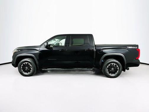 Midnight Black Metallic 2022 Toyota Tundra SR5