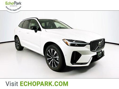 2025 Volvo XC60 B5 Plus