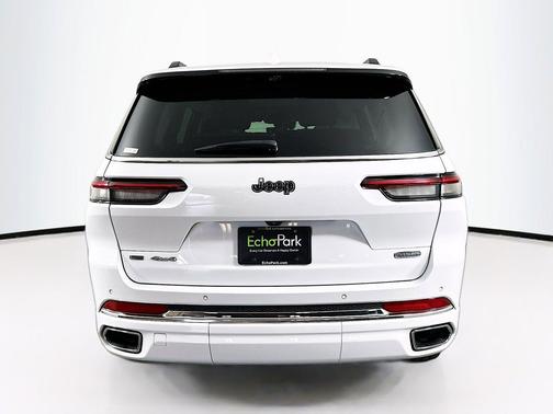 Bright White Clearcoat 2021 Jeep Grand Cherokee L Overland