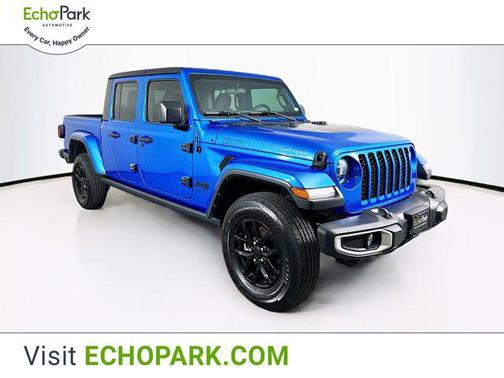 2022 Jeep Gladiator Sport S