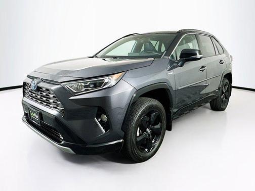 2021 Toyota RAV4 Hybrid SE