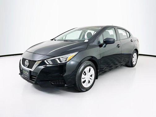 2022 Nissan Versa 1.6 S