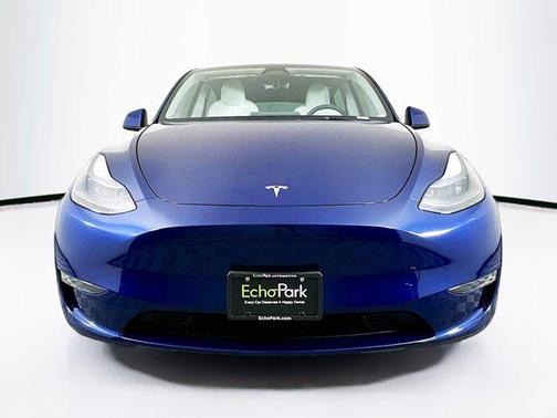 2024 Tesla Model Y Long Range Dual Motor All-Wheel Drive