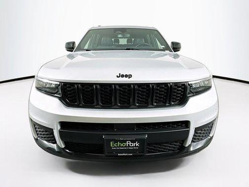 2022 Jeep Grand Cherokee L Altitude