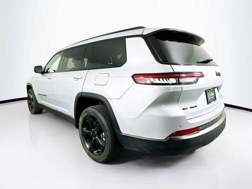 2022 Jeep Grand Cherokee L Altitude