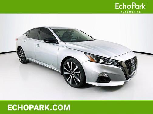 2021 Nissan Altima SR FWD