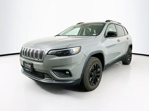 2022 Jeep Cherokee Latitude Lux