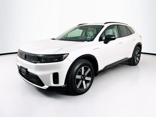 Snowfall Pearl 2024 Honda Prologue Touring