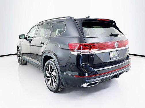 2025 Volkswagen Atlas 2.0T SE w/Technology 4MOTION