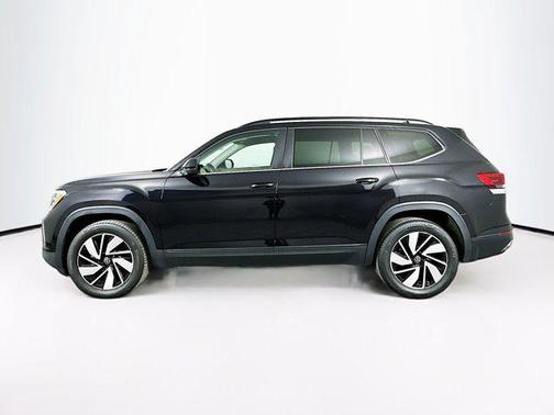 2025 Volkswagen Atlas 2.0T SE w/Technology 4MOTION