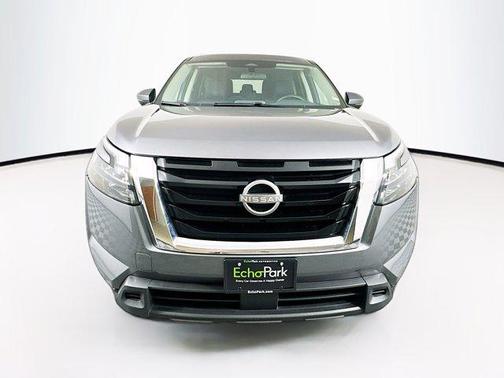 2024 Nissan Pathfinder SV FWD