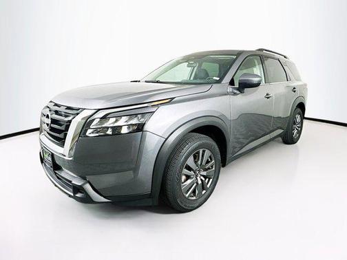 2024 Nissan Pathfinder SV FWD