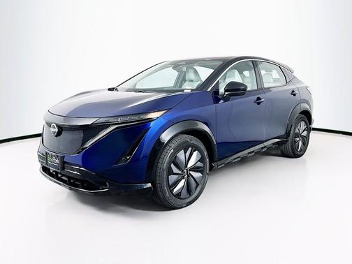 Deep Ocean Blue Pearl/Black Diamond Pearl 2023 Nissan ARIYA EVOLVE+