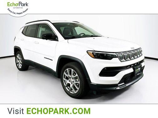 2022 Jeep Compass Latitude Lux