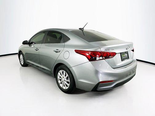2022 Hyundai Accent SEL