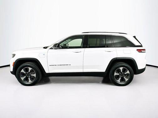 Bright White Clearcoat 2022 Jeep Grand Cherokee 4xe Base