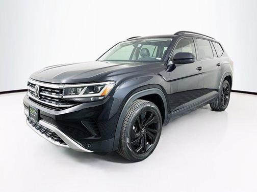 2022 Volkswagen Atlas 3.6L SE w/Technology