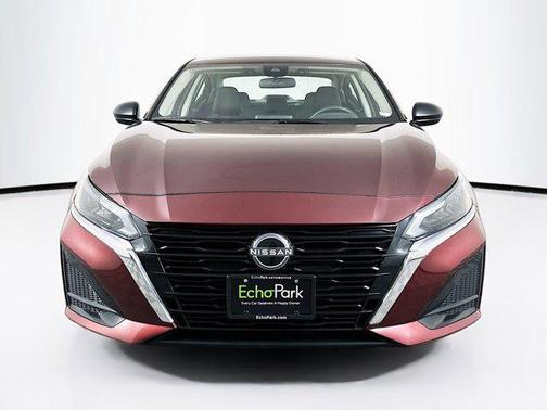 2025 Nissan Altima SV AWD