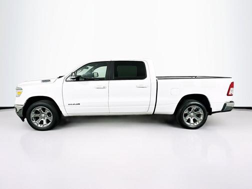 Bright White Clearcoat 2022 RAM 1500 Big Horn/Lone Star