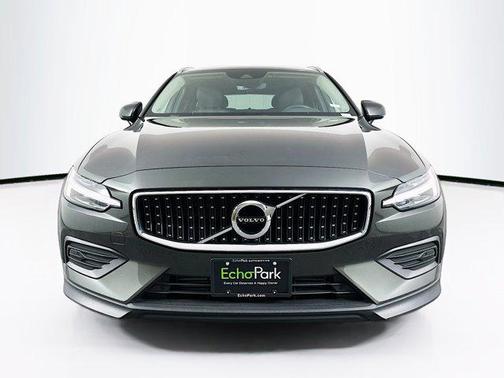 2020 Volvo V60 Cross Country T5