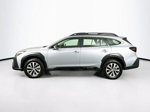 2025 Subaru Outback Base