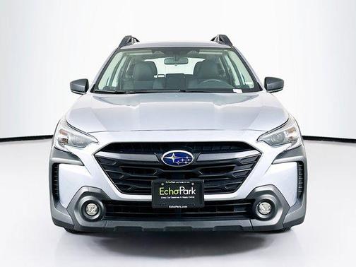 2025 Subaru Outback Base