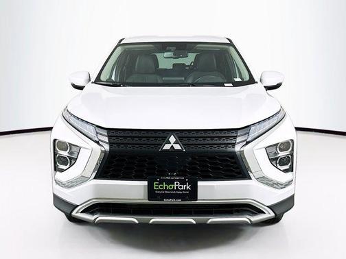 White Diamond 2025 Mitsubishi Eclipse Cross SE