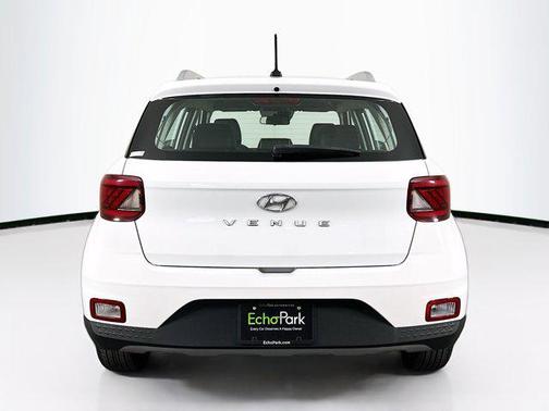 2024 Hyundai VENUE Limited