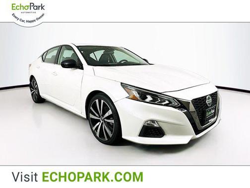 2020 Nissan Altima SR FWD