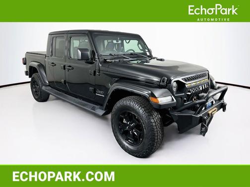 Black Clearcoat 2021 Jeep Gladiator Overland