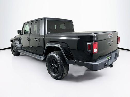 Black Clearcoat 2021 Jeep Gladiator Overland