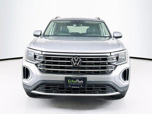 2024 Volkswagen Atlas 2.0T SE w/Technology 4MOTION