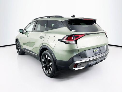 Jungle Green 2024 Kia Sportage X-Line
