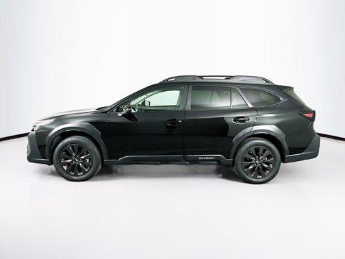Crystal Black Silica 2025 Subaru Outback Onyx Edition
