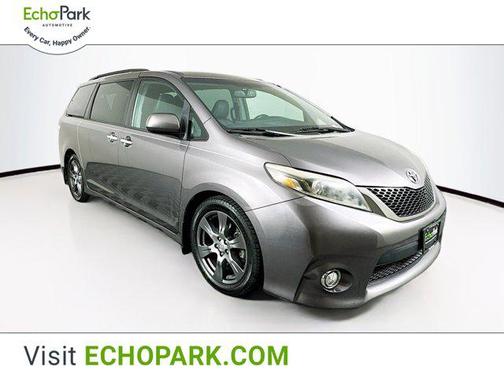 2017 Toyota Sienna SE