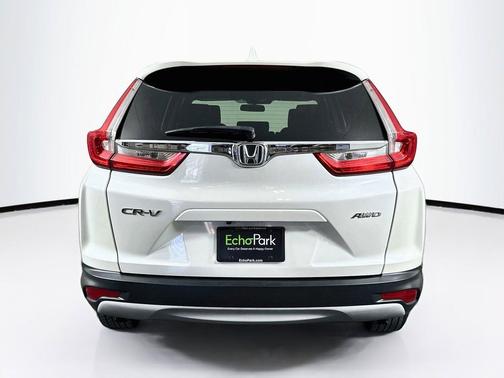 White Diamond Pearl 2017 Honda CR-V EX