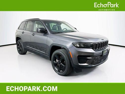 2022 Jeep Grand Cherokee Altitude