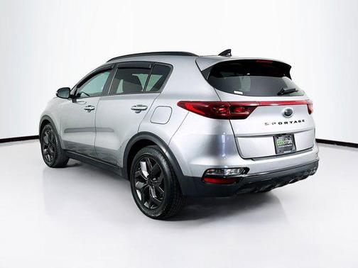 2022 Kia Sportage S