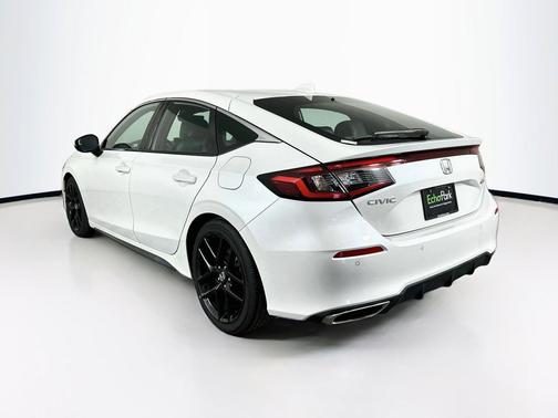 Platinum White Pearl 2022 Honda Civic Sport Touring