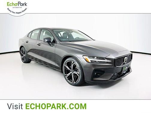 2025 Volvo S60 B5 Core