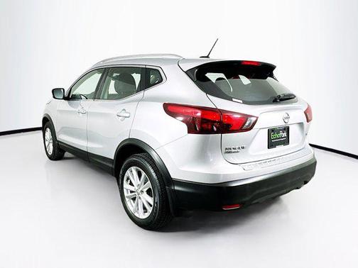 2017 Nissan Rogue Sport SV