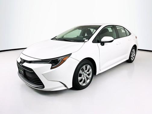 Ice Cap 2024 Toyota Corolla LE