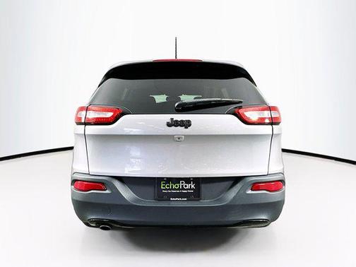 2016 Jeep Cherokee Altitude