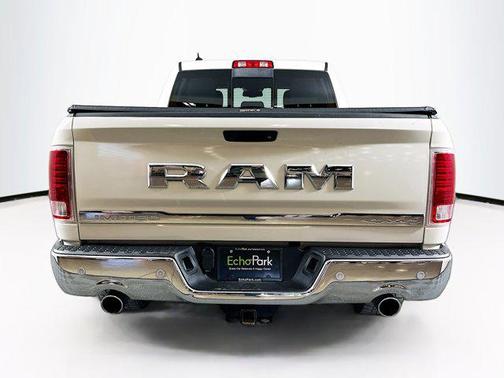 2017 RAM 1500 Limited Crew Cab 4x4 6'4' Box