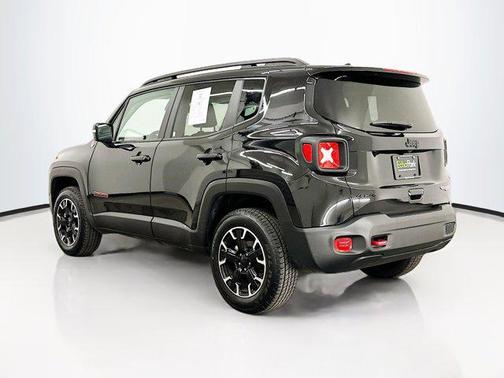 2023 Jeep Renegade Trailhawk